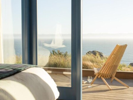accommodations Timber Cove Resort Jenner credit Emily Nathan Sonoma County 0040 e1aa3be65056a36 e1aa3e90 5056 a36a 072e561346581a2e